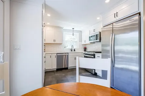 26 Tenby Drive Nashua NH 03062