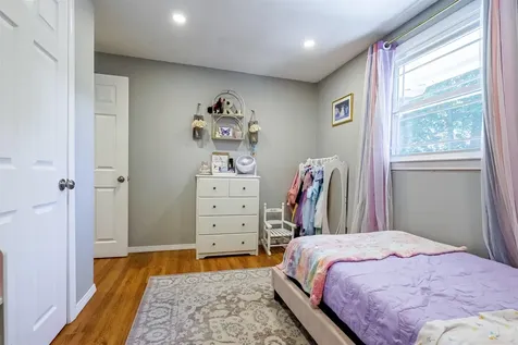 26 Tenby Drive Nashua NH 03062