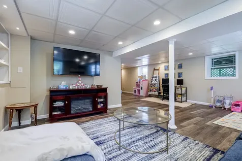 26 Tenby Drive Nashua NH 03062