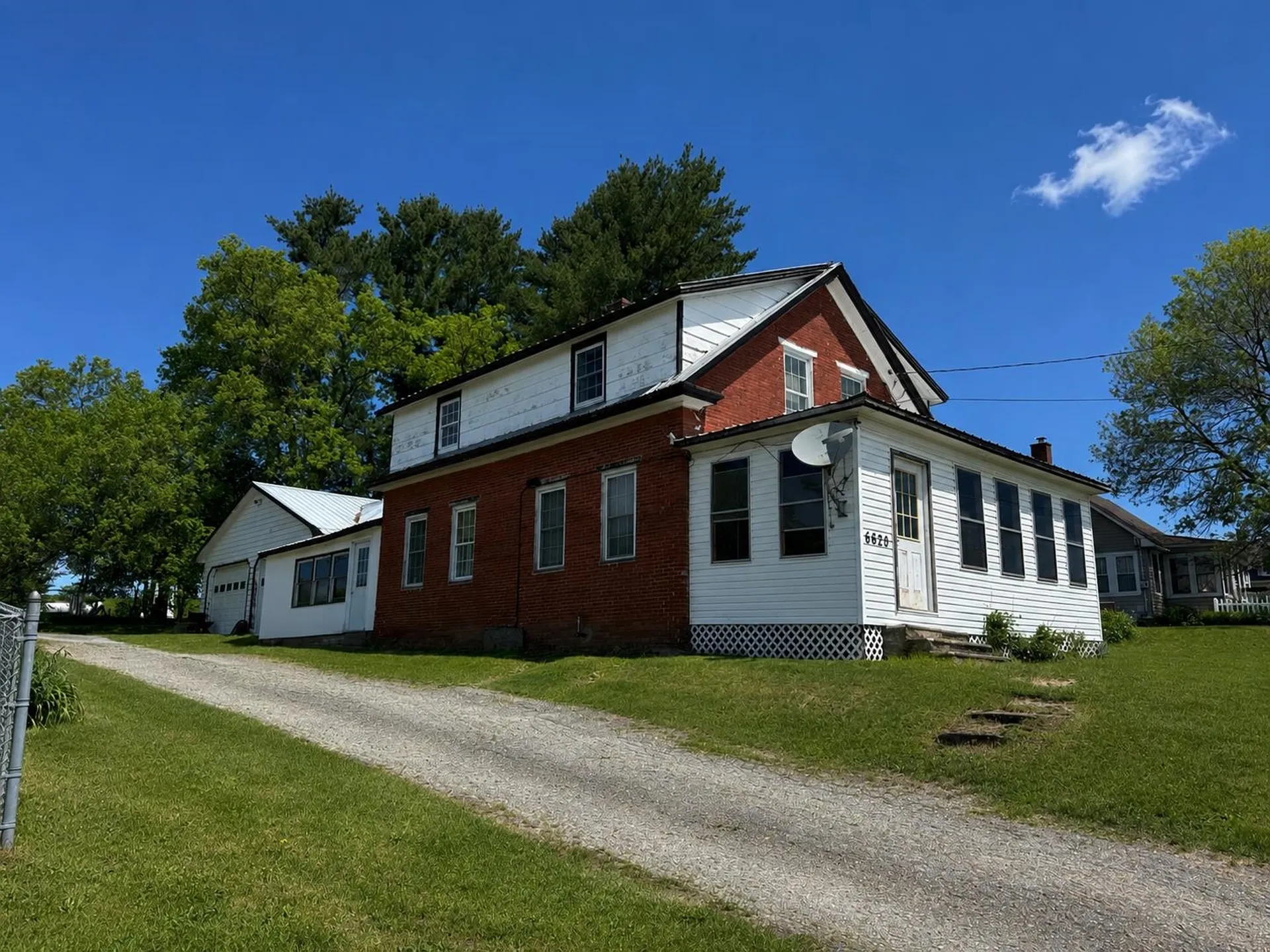 6620 Vt-100 Route Troy VT 05859
