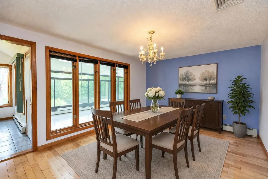 8 Longview Drive Bow NH 03304
