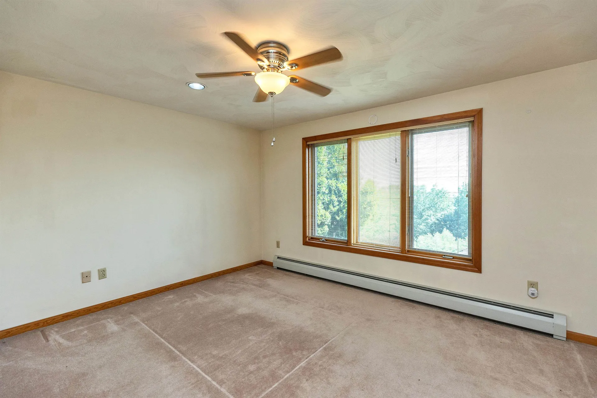 8 Longview Drive Bow NH 03304