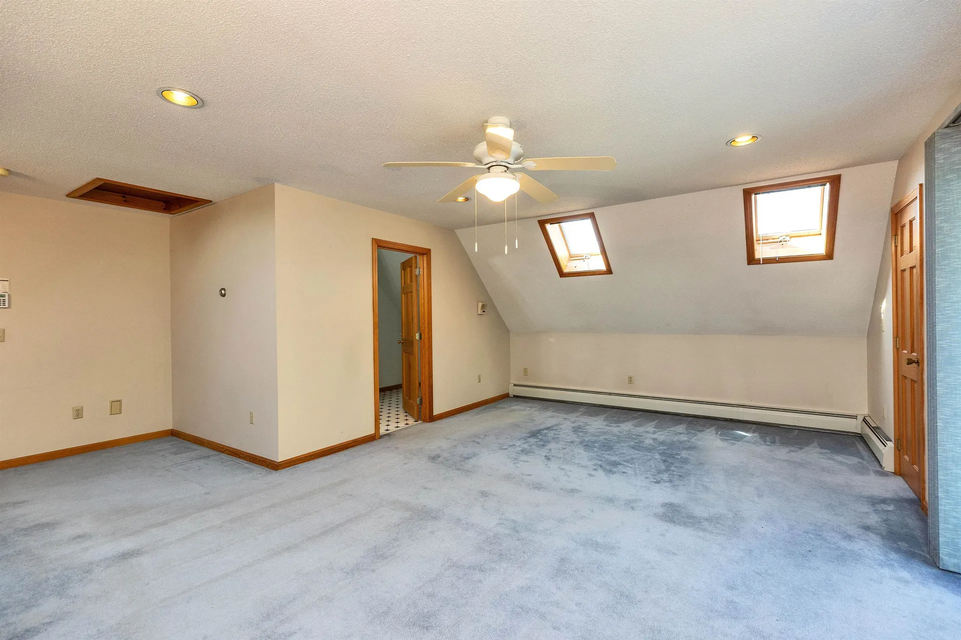 8 Longview Drive Bow NH 03304