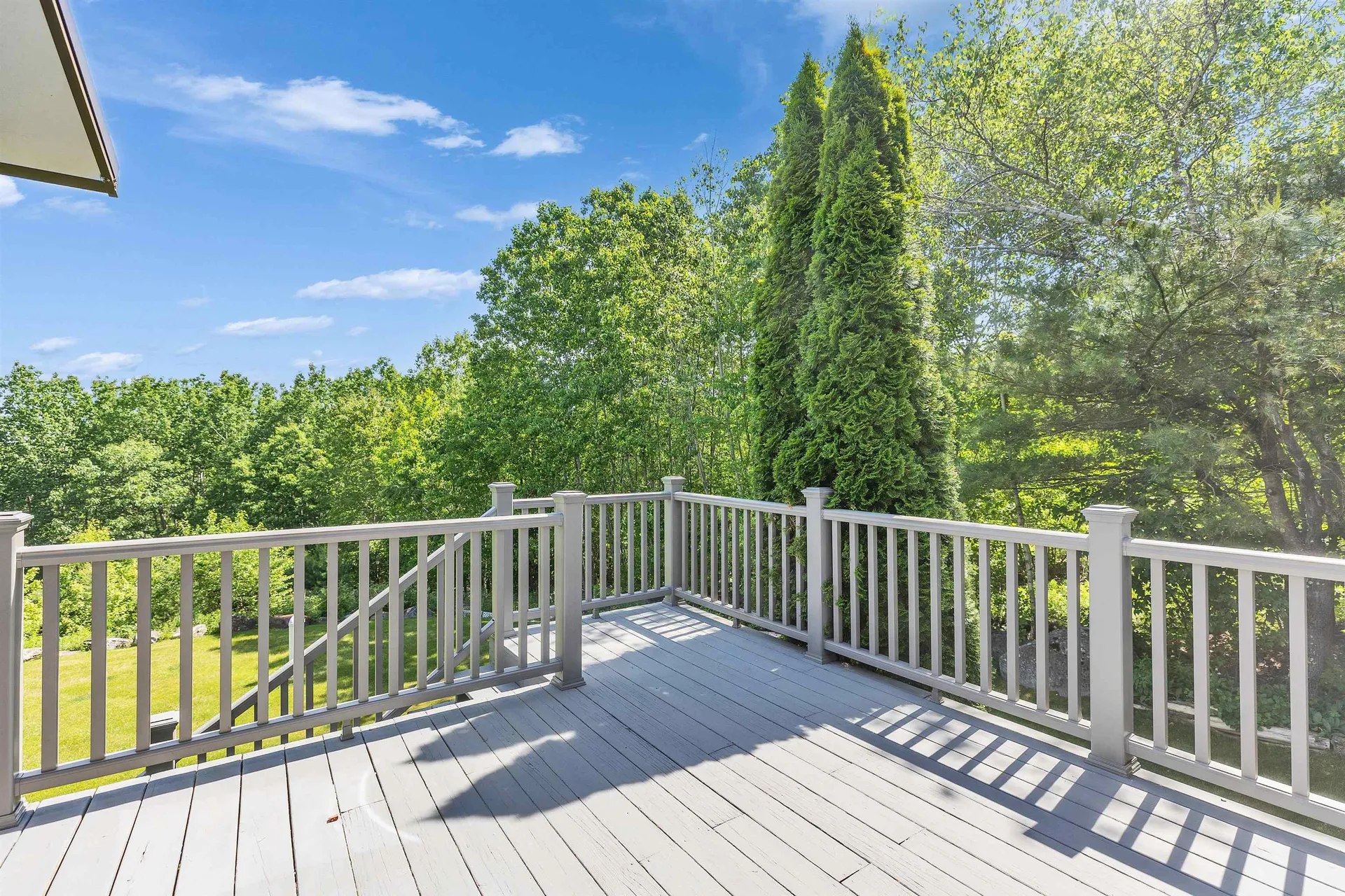 8 Longview Drive Bow NH 03304