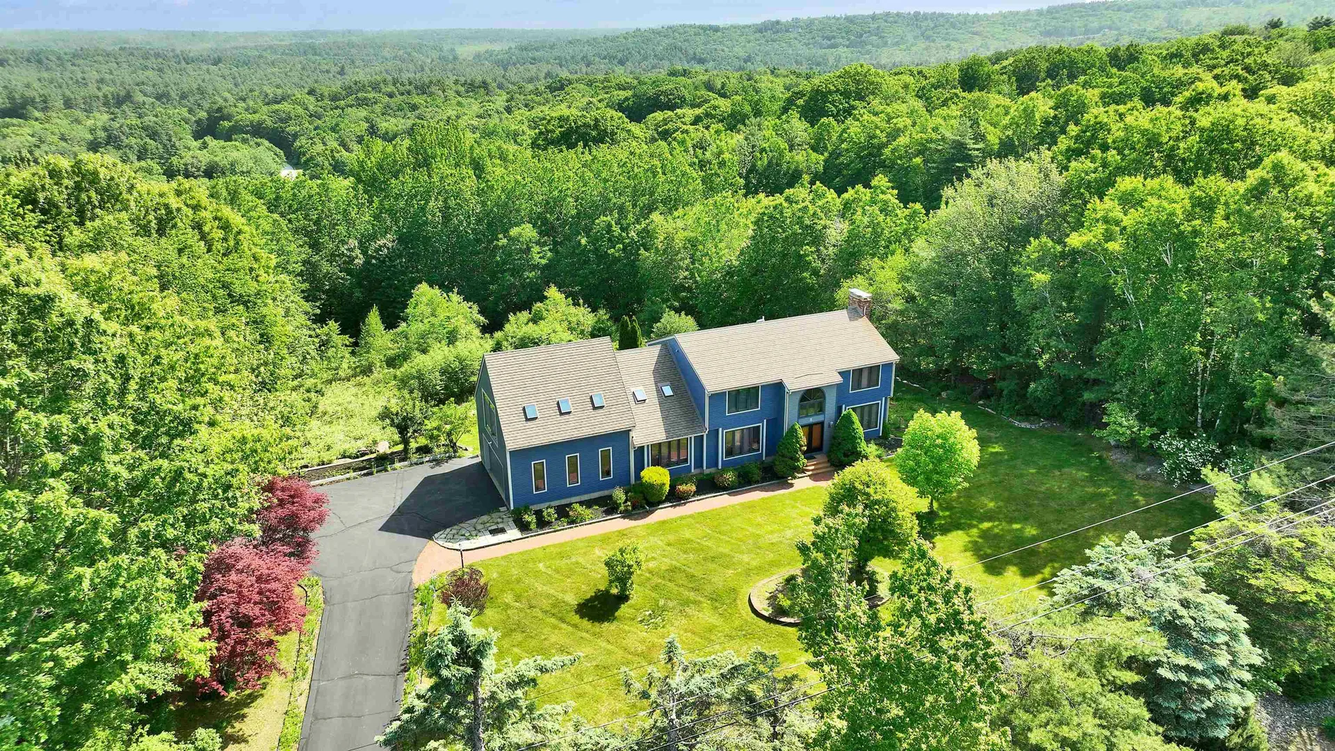 8 Longview Drive Bow NH 03304