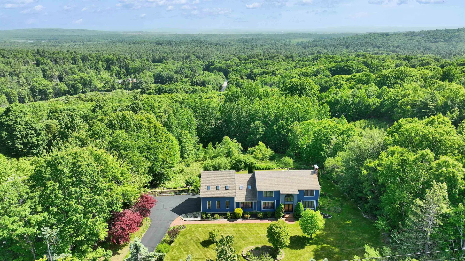 8 Longview Drive Bow NH 03304