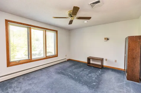 8 Longview Drive Bow NH 03304