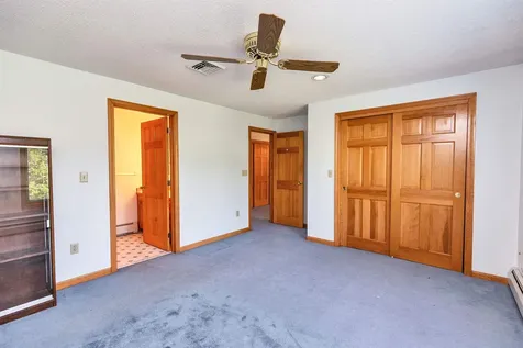 8 Longview Drive Bow NH 03304