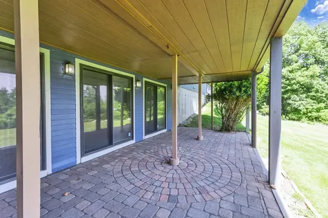 8 Longview Drive Bow NH 03304