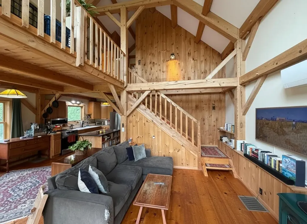 99 Bushnell Road Waitsfield VT 05673
