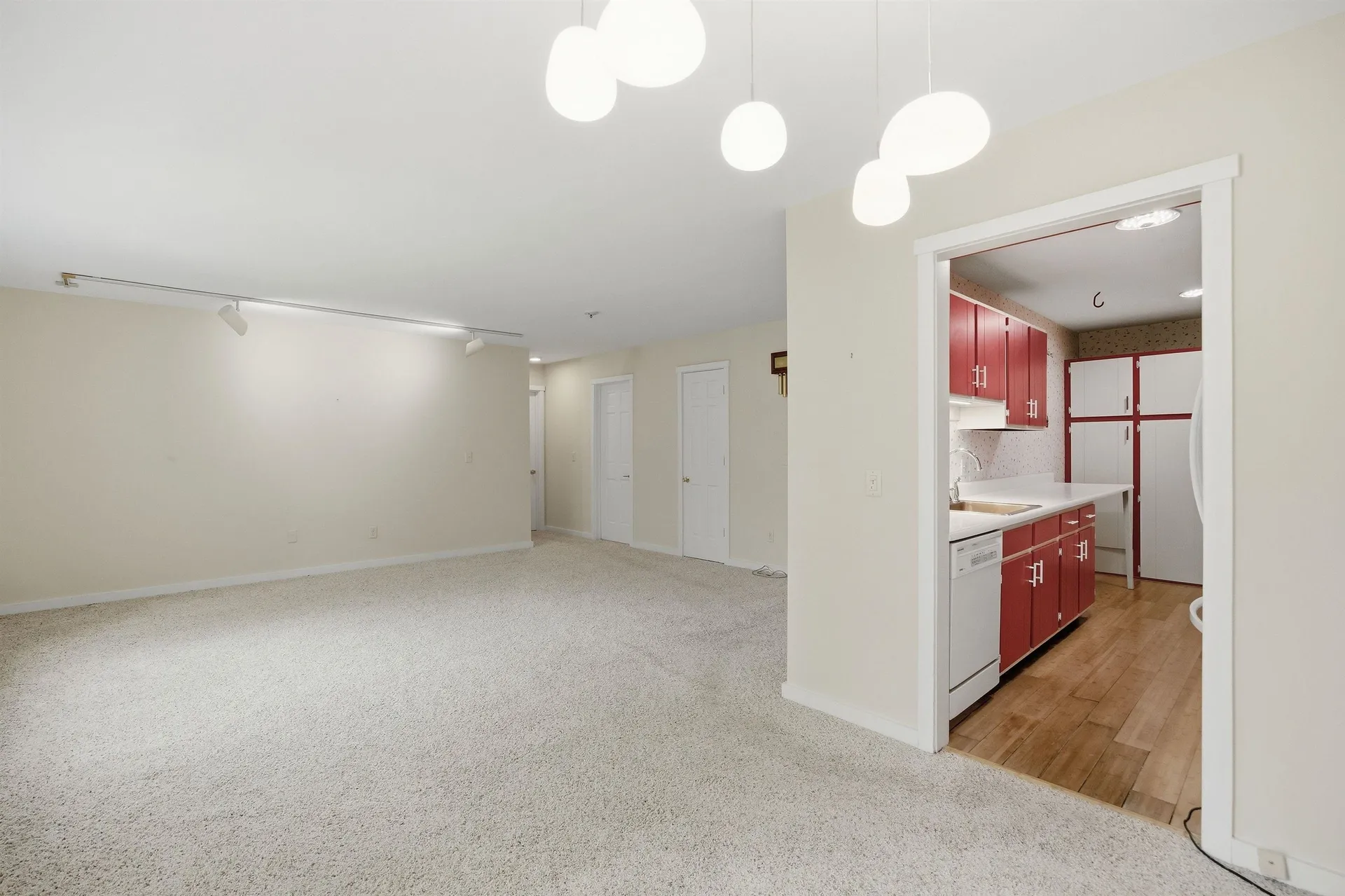 34 Floyd Avenue Lebanon NH 03784