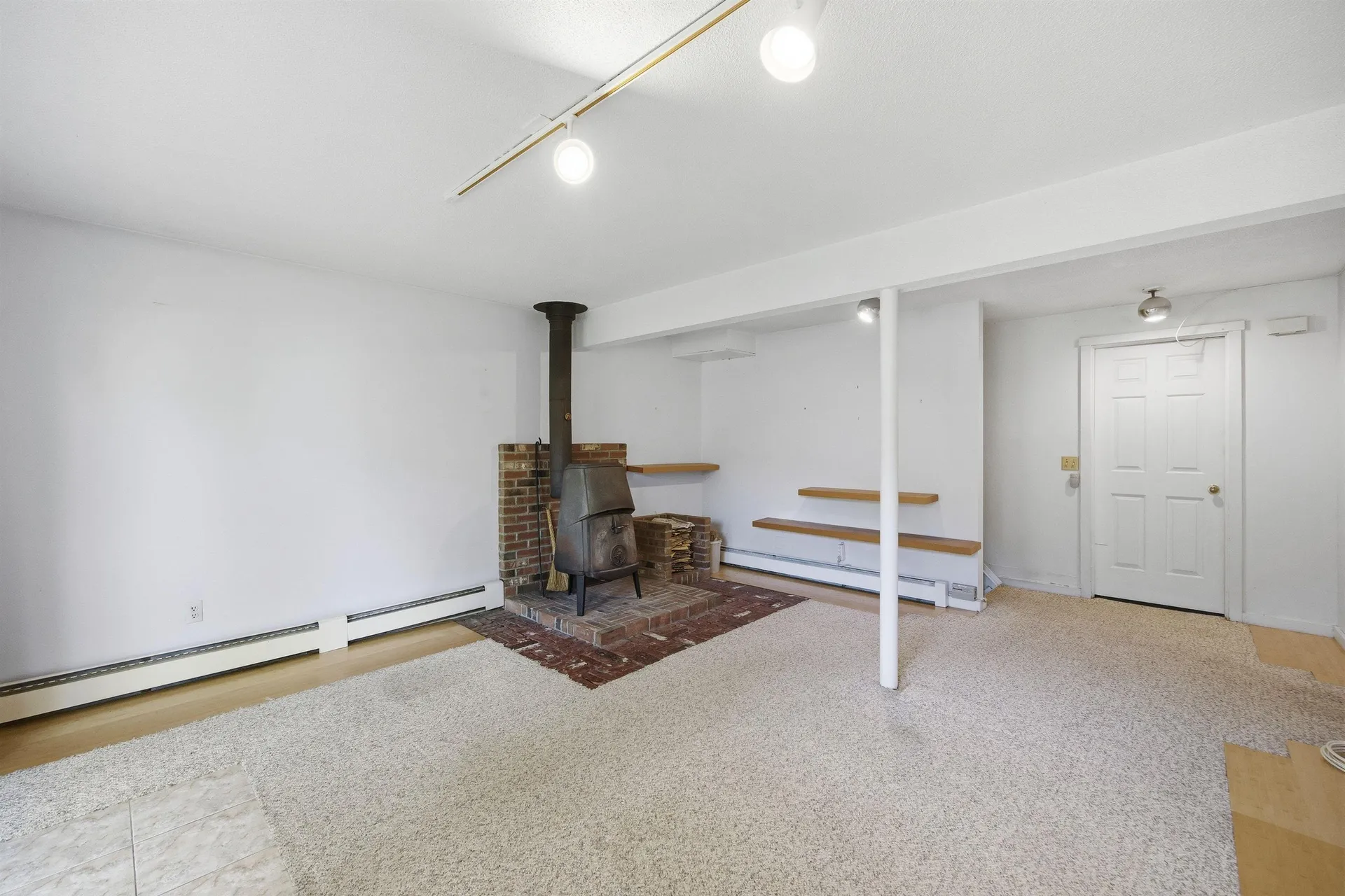 34 Floyd Avenue Lebanon NH 03784