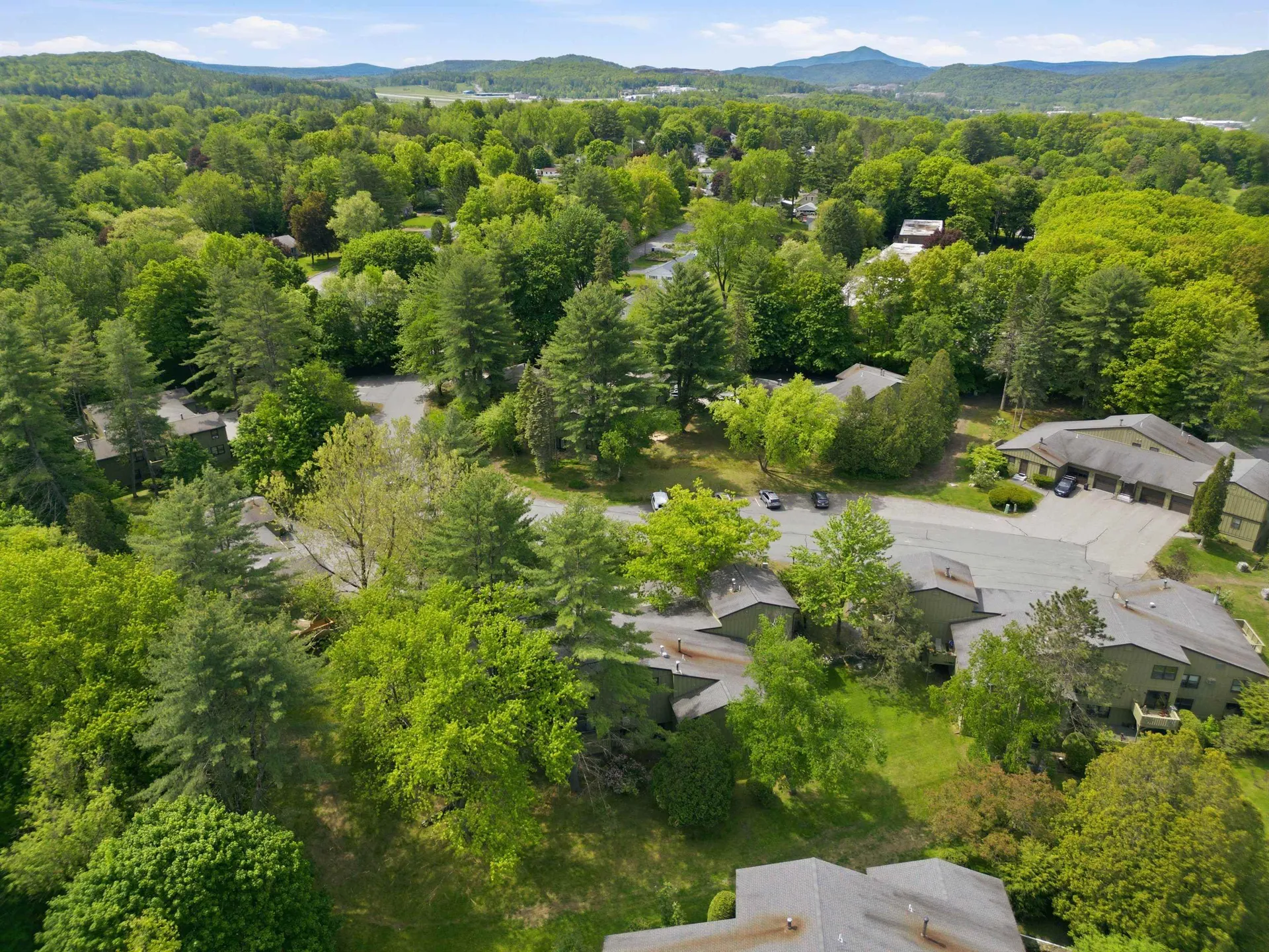 34 Floyd Avenue Lebanon NH 03784