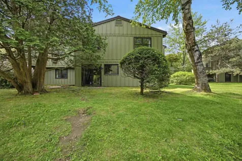 34 Floyd Avenue Lebanon NH 03784