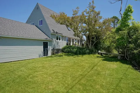 4 Highland Park Avenue Rye NH 03870