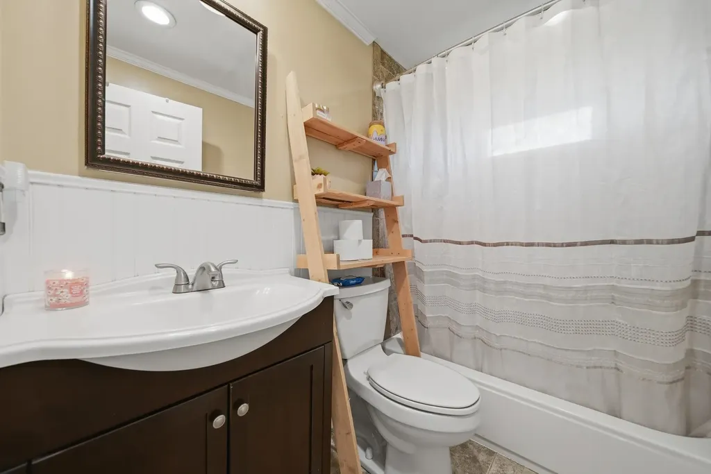 14 Auburn Street Plaistow NH 03865