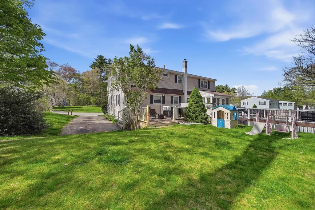 14 Auburn Street Plaistow NH 03865