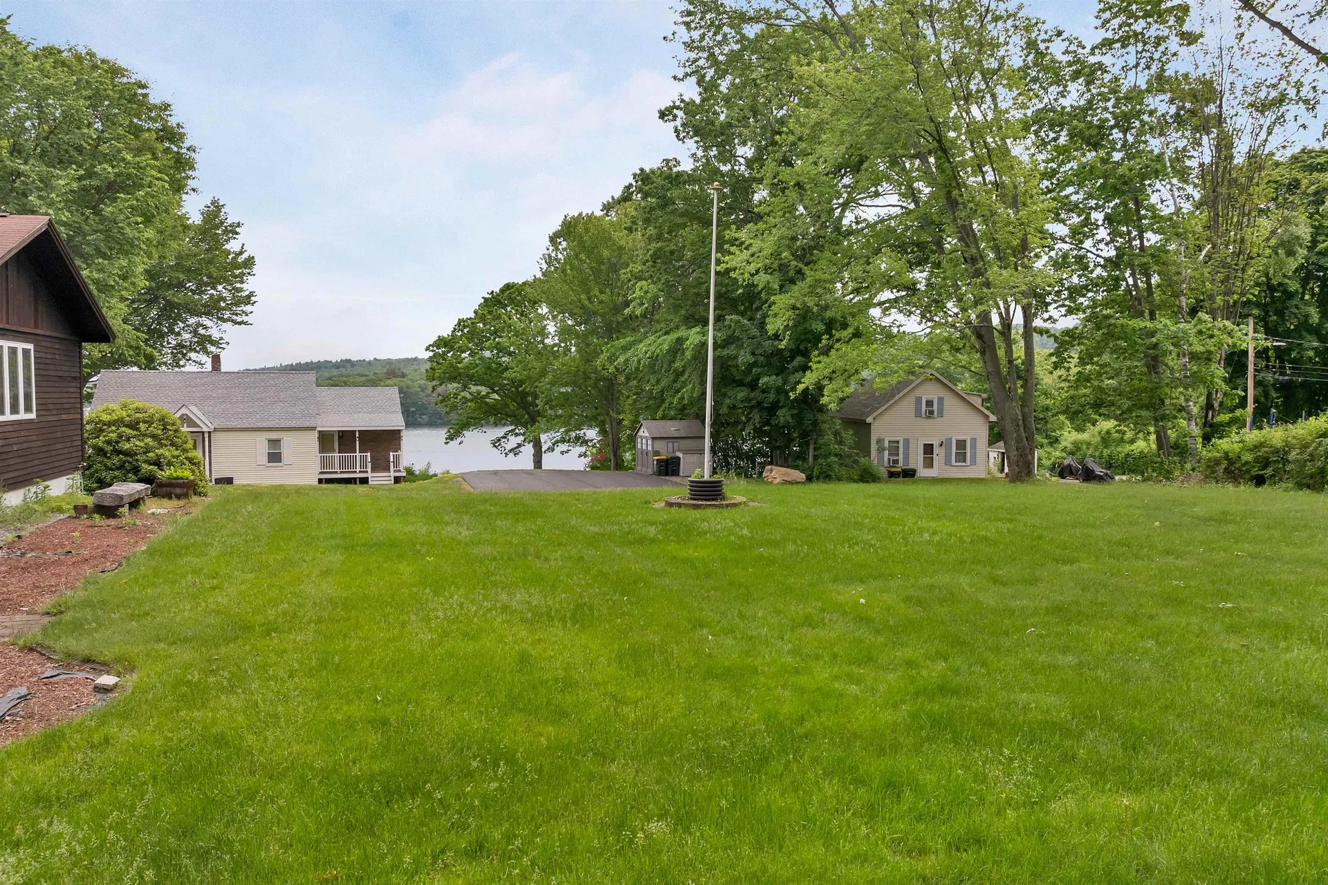 40 Paugus Street Laconia NH 03246