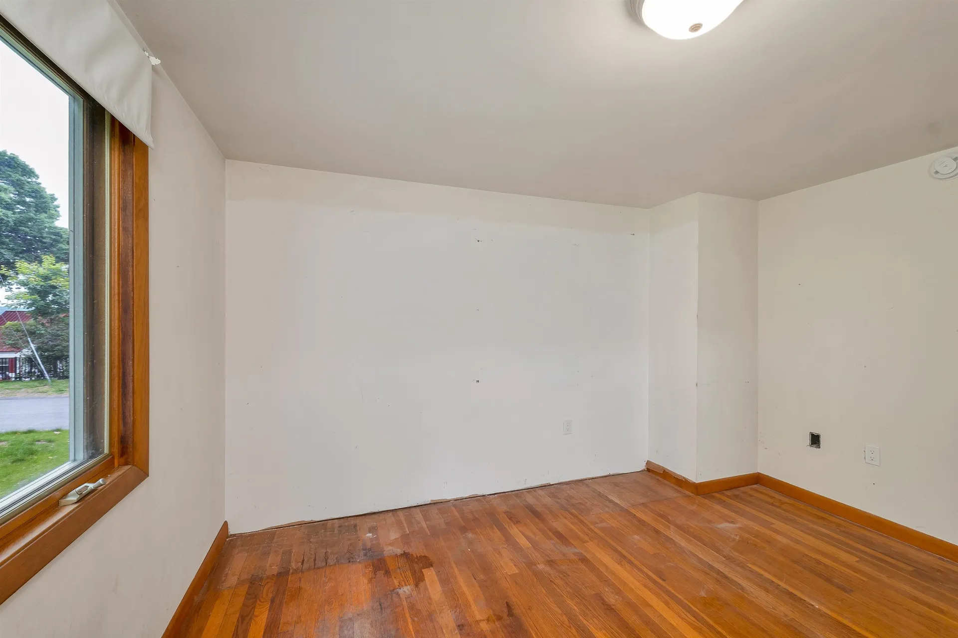 40 Paugus Street Laconia NH 03246