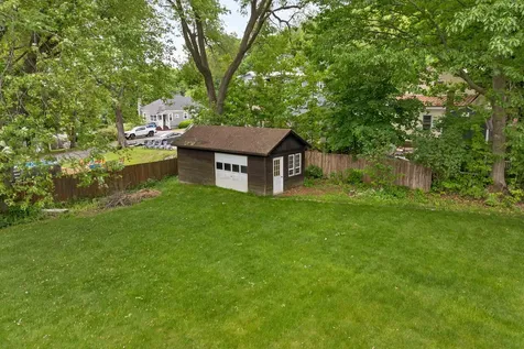 40 Paugus Street Laconia NH 03246