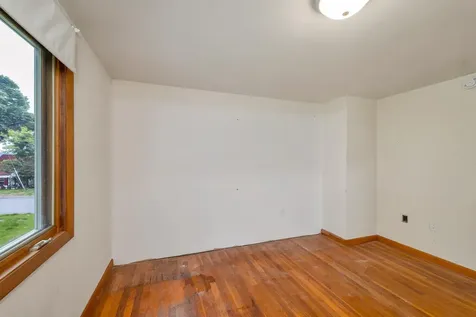 40 Paugus Street Laconia NH 03246