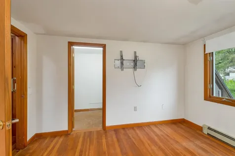 40 Paugus Street Laconia NH 03246