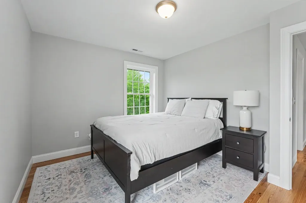 265 Standish Lane Hudson NH 03051