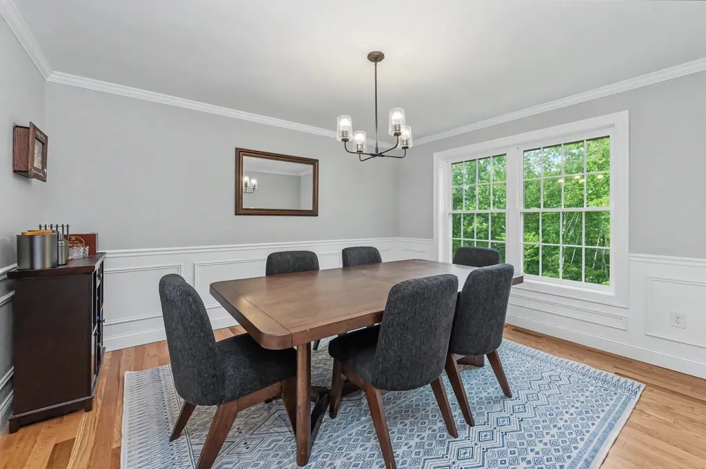 265 Standish Lane Hudson NH 03051
