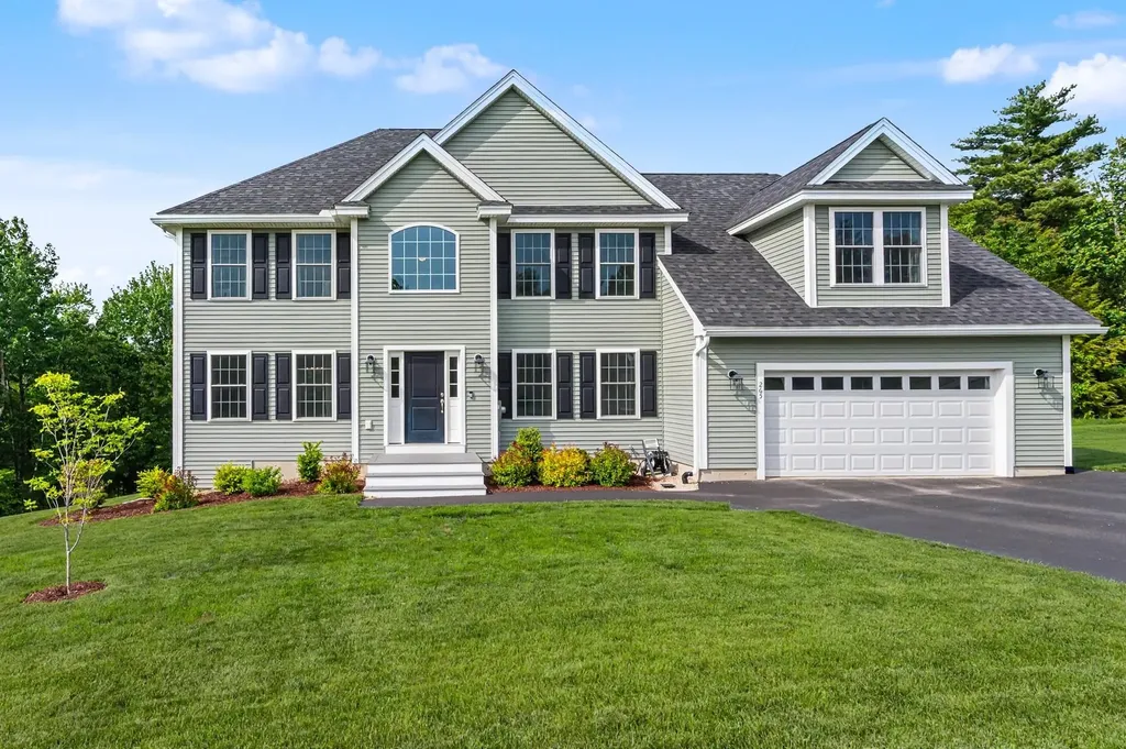 265 Standish Lane Hudson NH 03051