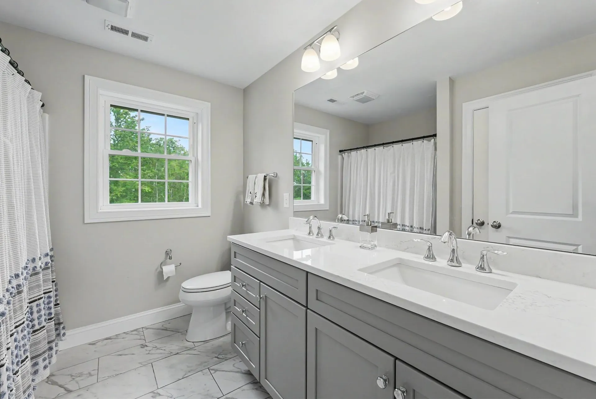 265 Standish Lane Hudson NH 03051