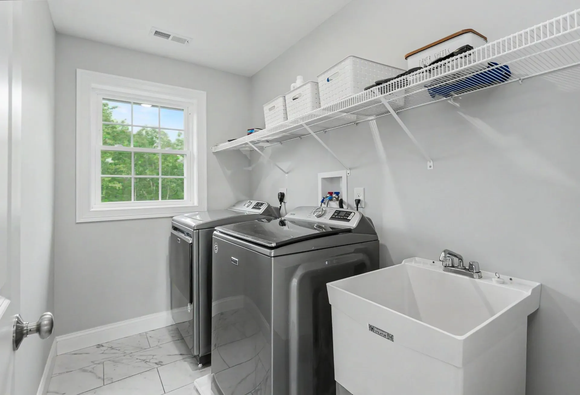 265 Standish Lane Hudson NH 03051