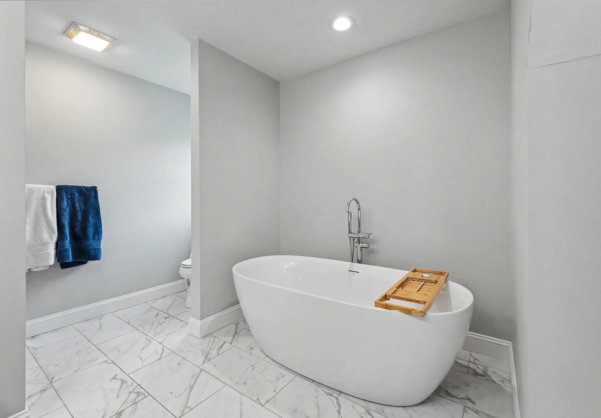 265 Standish Lane Hudson NH 03051