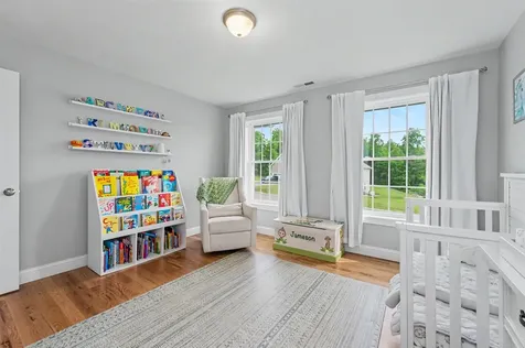 265 Standish Lane Hudson NH 03051