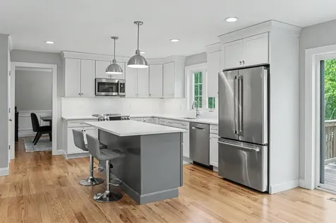 265 Standish Lane Hudson NH 03051