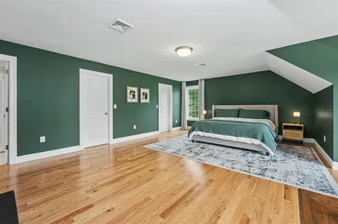 265 Standish Lane Hudson NH 03051