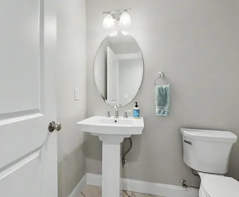 265 Standish Lane Hudson NH 03051