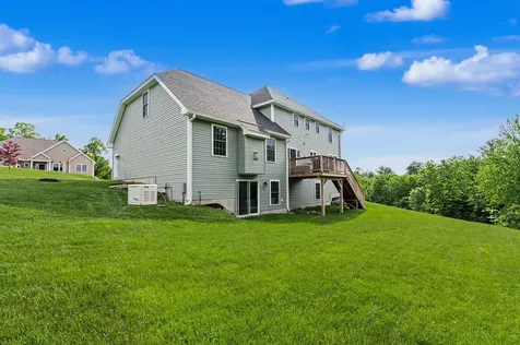265 Standish Lane Hudson NH 03051