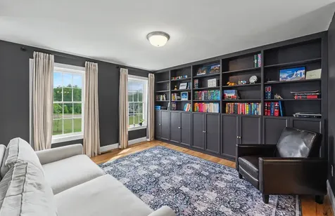 265 Standish Lane Hudson NH 03051