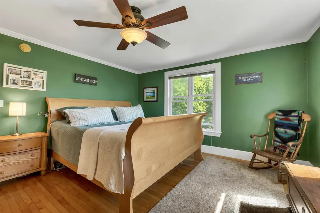159 North Main Street Wolfeboro NH 03894