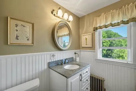 159 North Main Street Wolfeboro NH 03894
