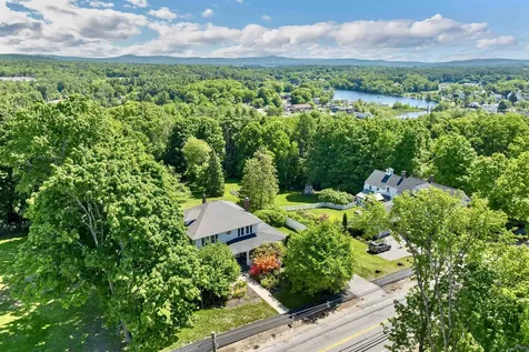 159 North Main Street Wolfeboro NH 03894