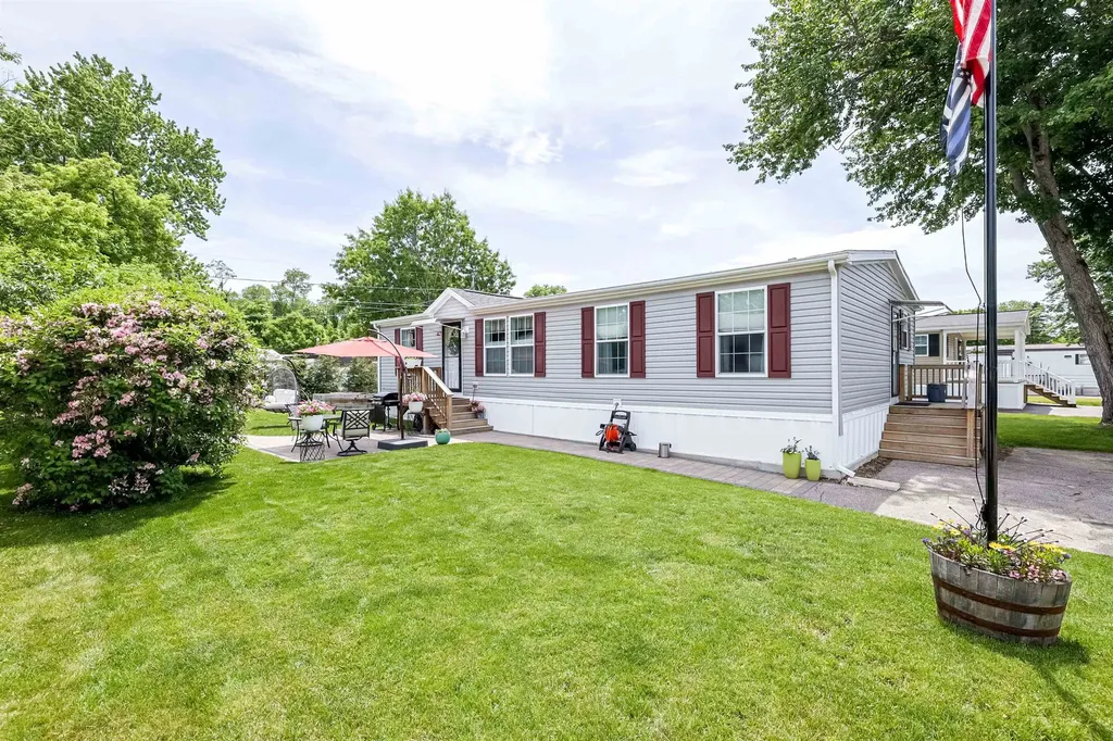 40 Hazel Drive Concord NH 03301