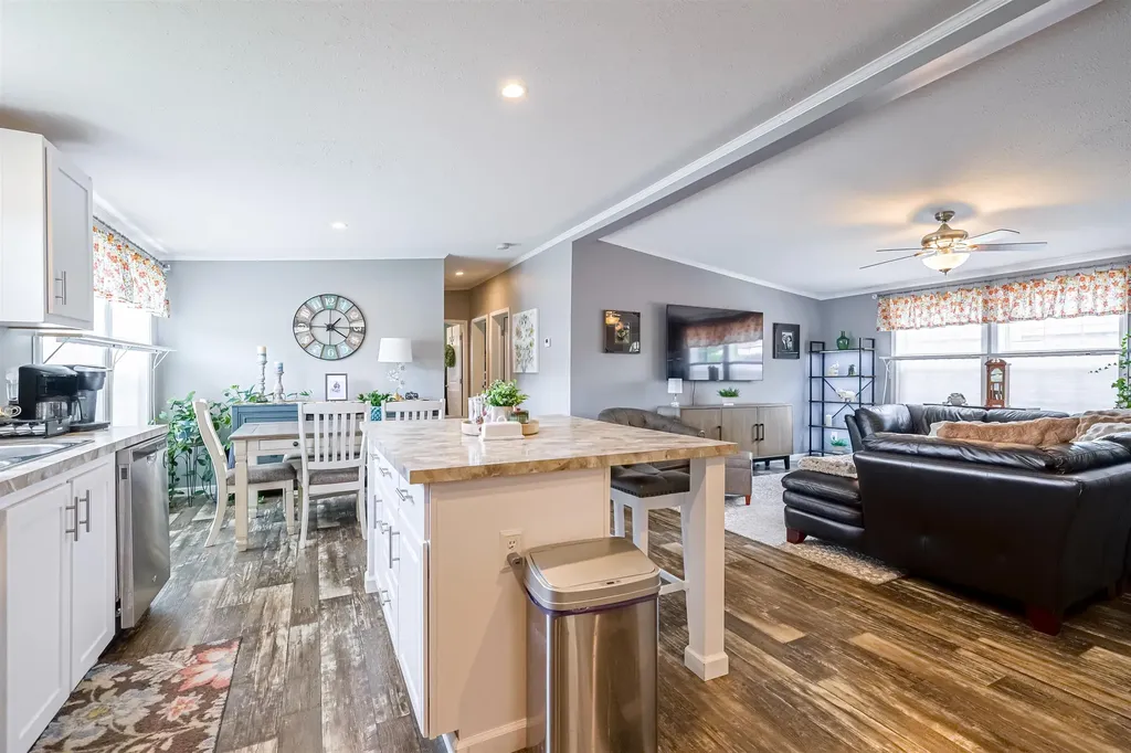 40 Hazel Drive Concord NH 03301