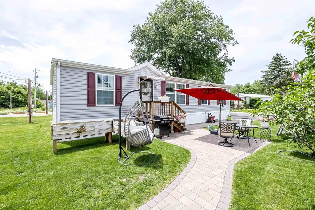 40 Hazel Drive Concord NH 03301