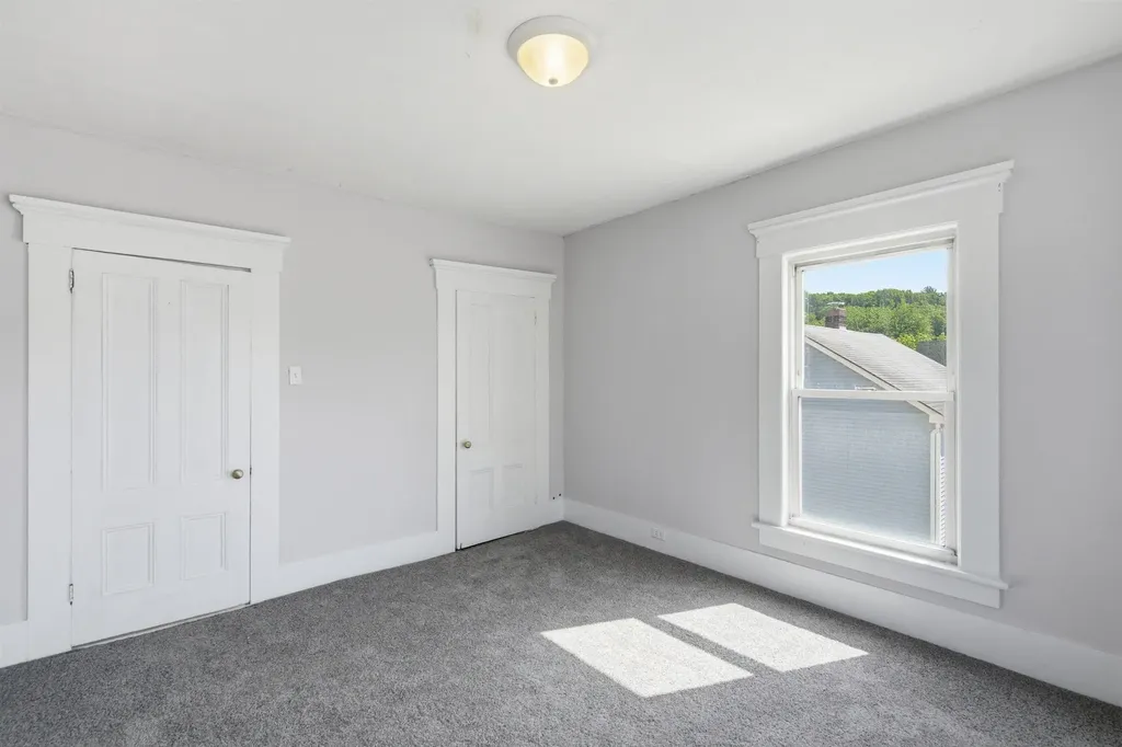 9 Pine Street Pembroke NH 03275