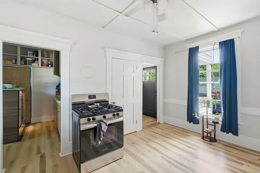 9 Pine Street Pembroke NH 03275