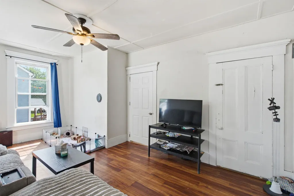 9 Pine Street Pembroke NH 03275