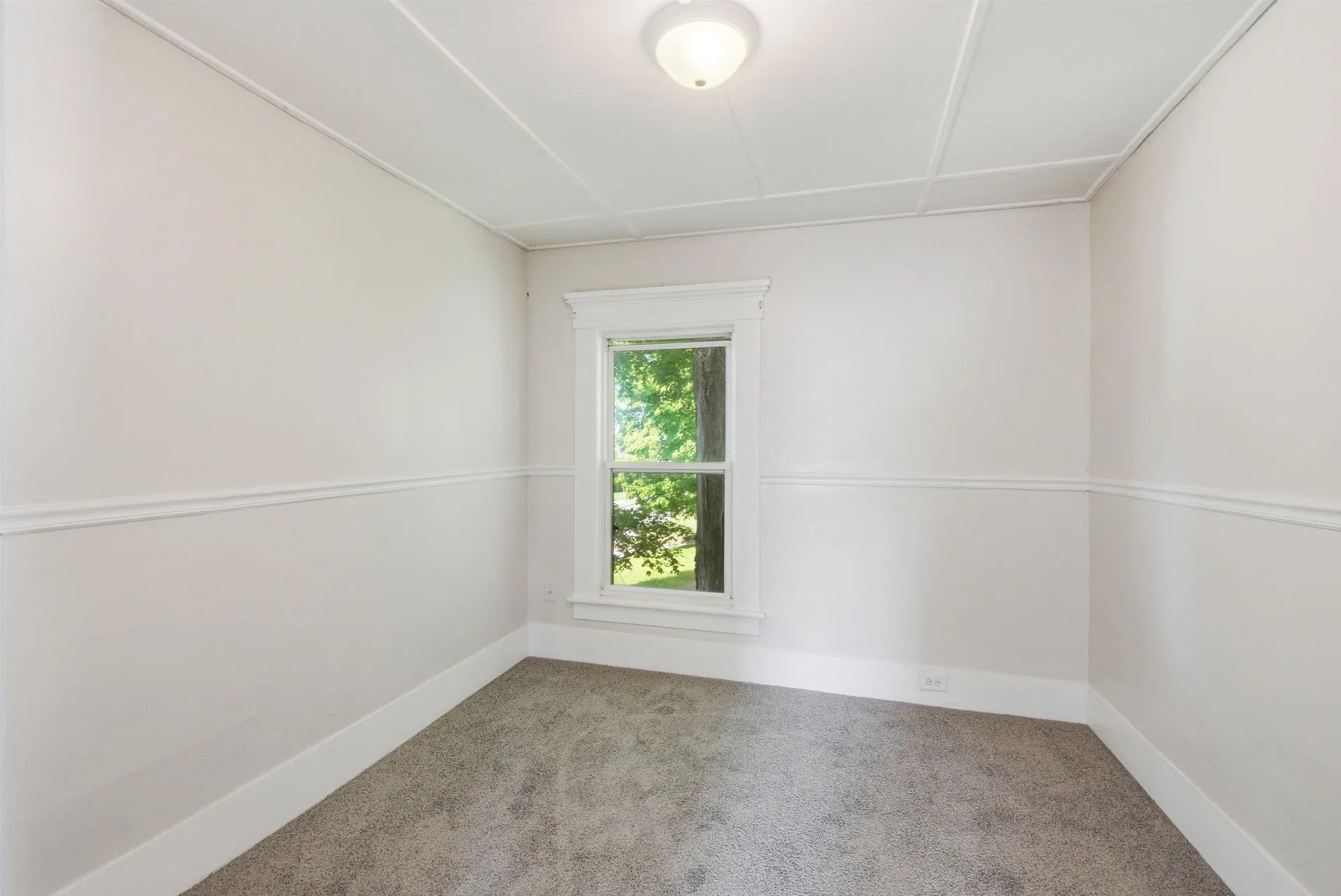 9 Pine Street Pembroke NH 03275