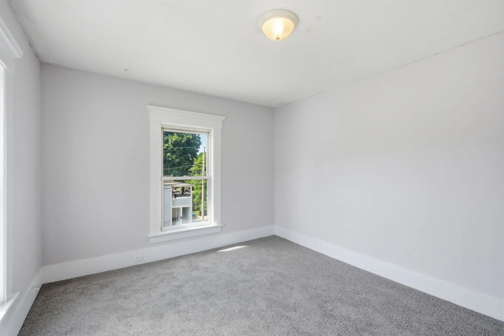 9 Pine Street Pembroke NH 03275