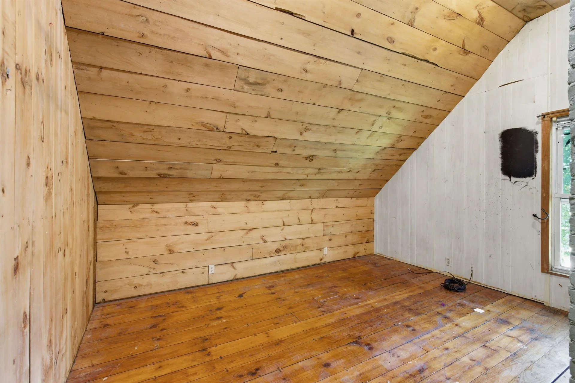 9 Pine Street Pembroke NH 03275